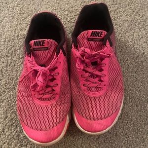 Nike tennis shoes, pink, size 7